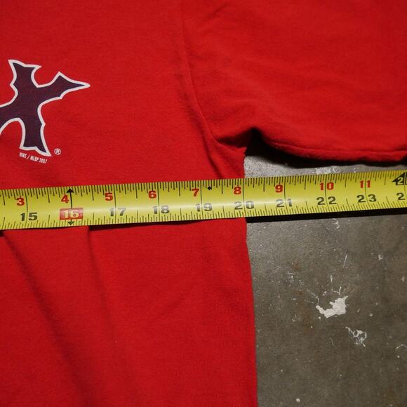 Vintage 2000s Nike Boston Redsox Tee - Picture 4 of 7